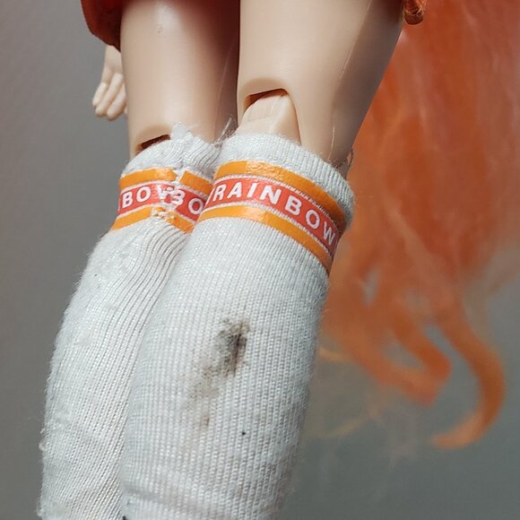Rainbow High Doll Cheer Poppy Rowan - Picture 7 of 7